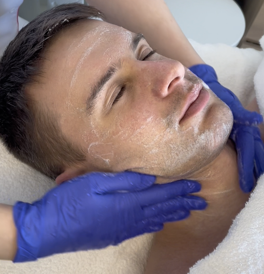 Meeste näohooldus Ilupai Skincare salongis Pärnus